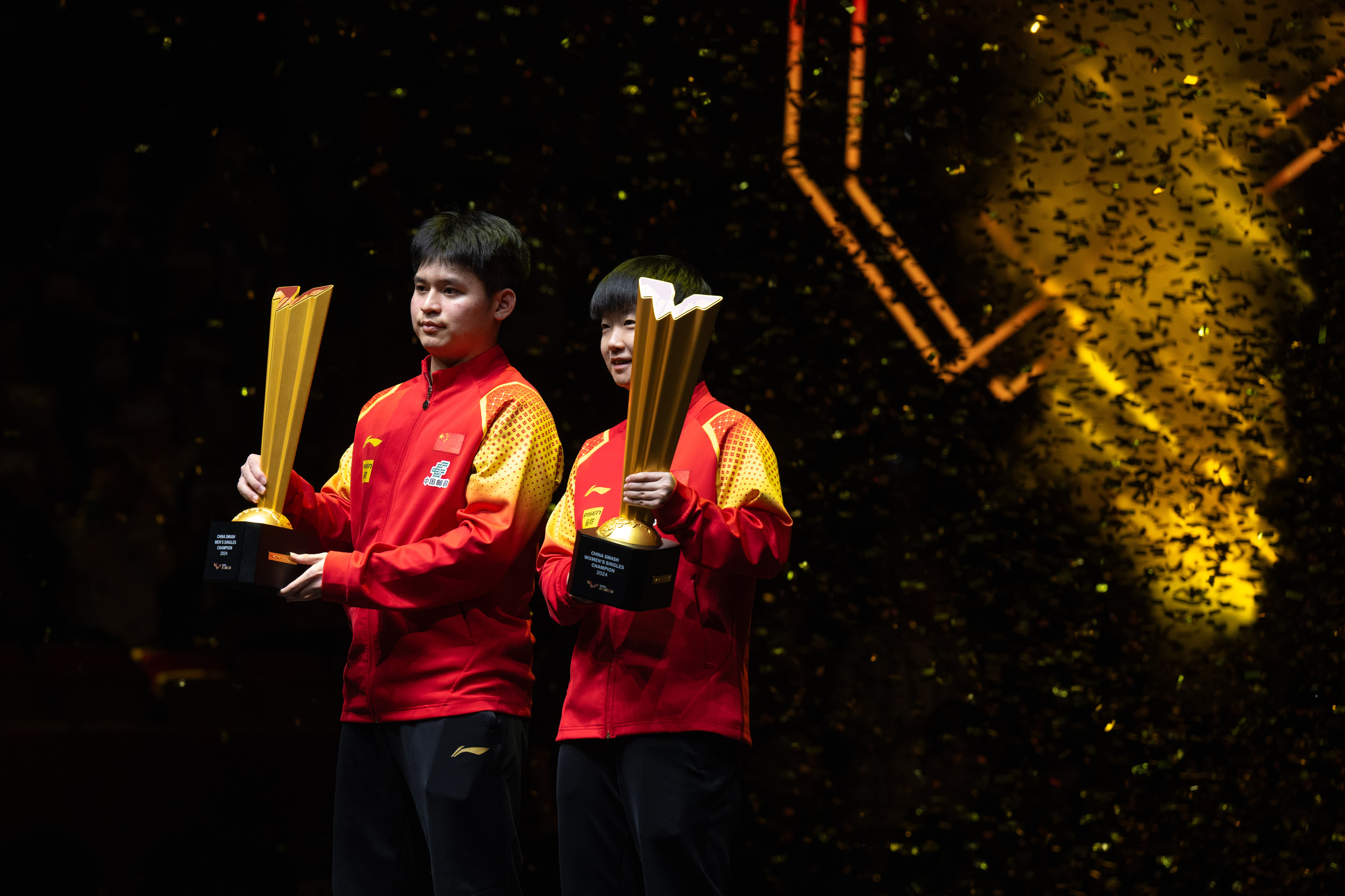 澳亚国际手游官网-关于东道主运动员技压群雄，夺得冠军的信息