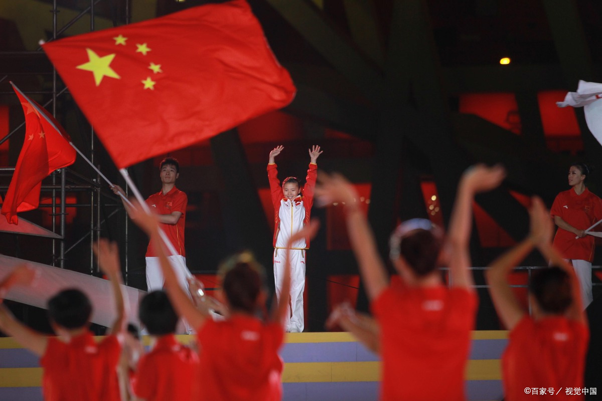 澳亚国际游戏娱乐平台-队员们拼尽全力，赛场上留下无悔的足迹