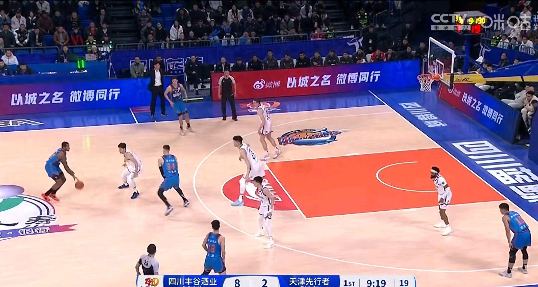 澳亚国际手游官网-四川男篮主场胜深圳男篮，取得胜利