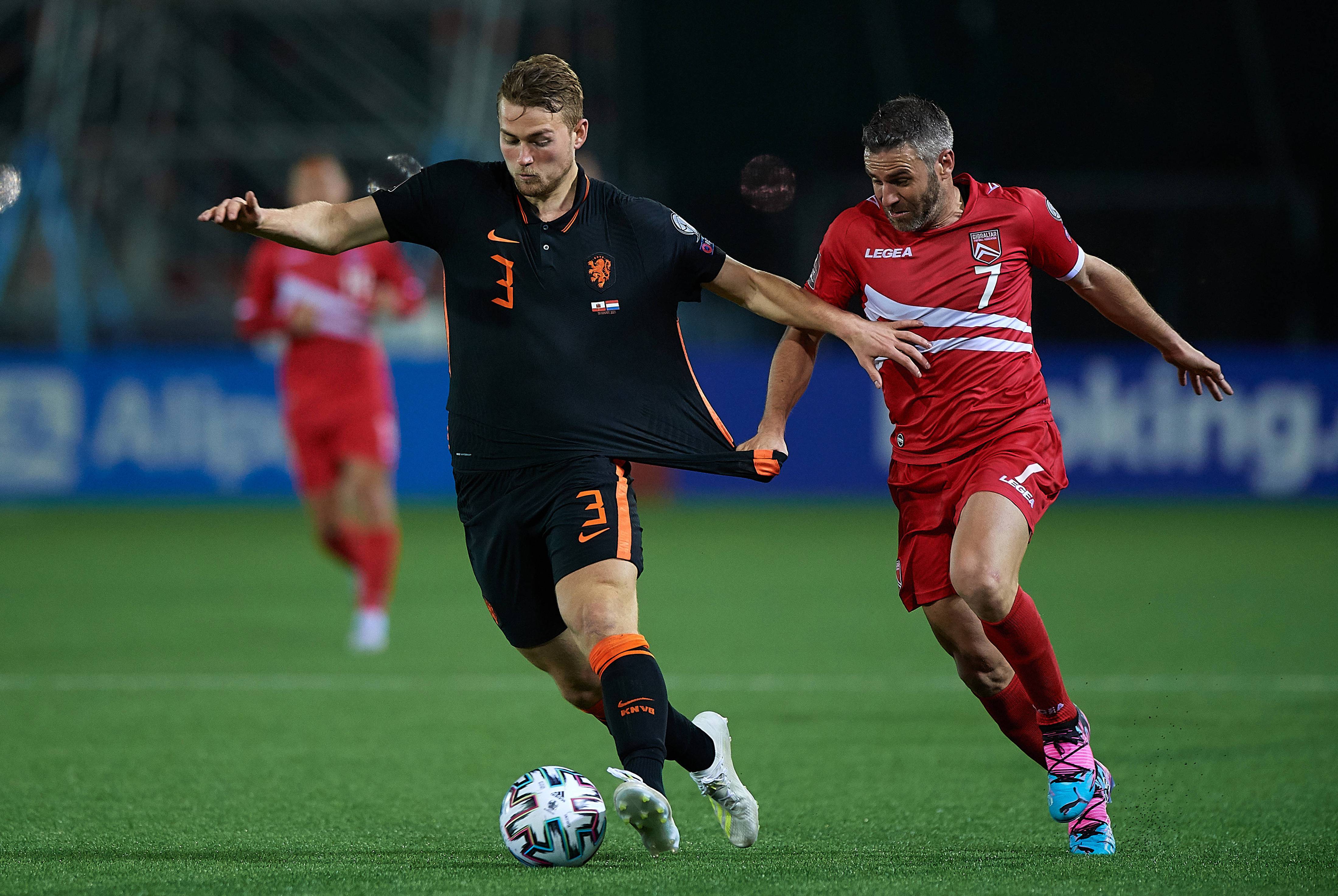 澳亚国际平台-包含贝尔格莱德红星全黑客场，年轻新秀崭露头角的词条