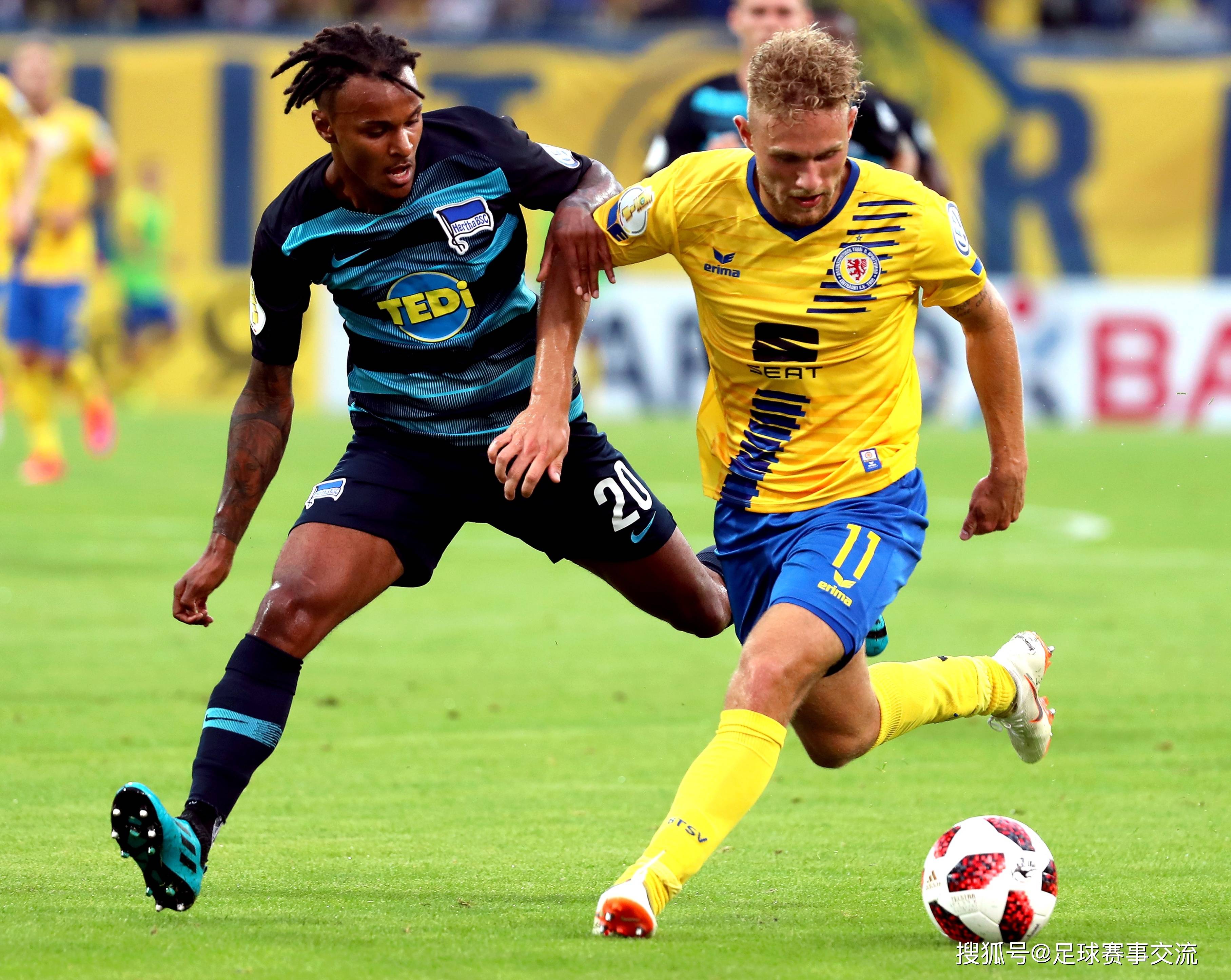 澳亚国际官网-包含体育场上的足球赛事让人深感赛事火爆的词条